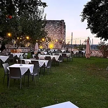 Domus Narnia Hotel